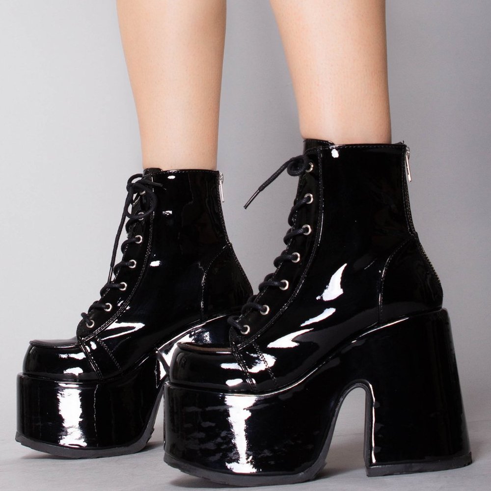Demonia Camel 203 Raise Hell Platform Boots - Patent Black